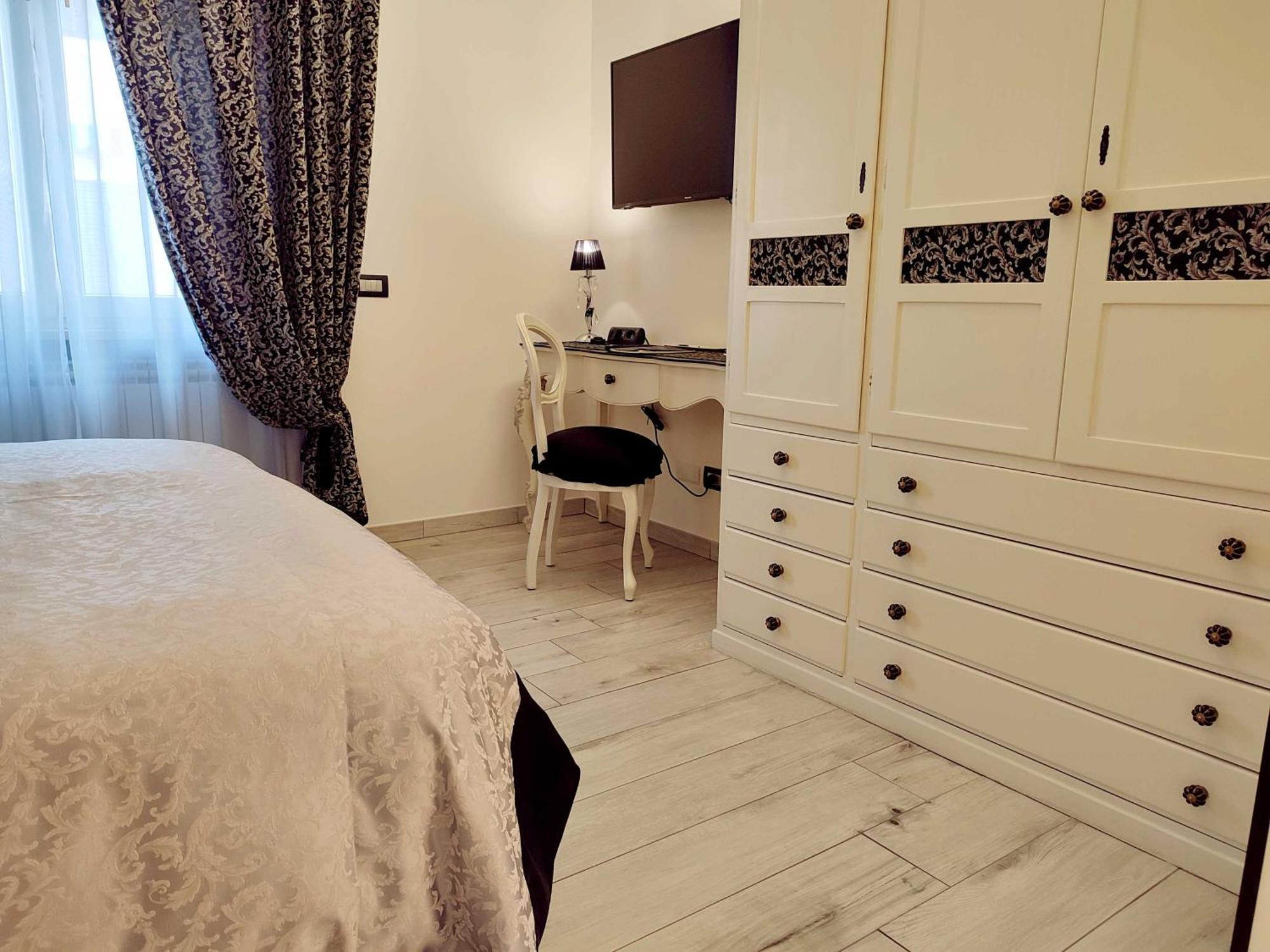 Alloggio Turistico Giulietta E Romeo - Intero Appartamento - Villafranca Di Verona, Zimmer, Holiday Rooms Dış mekan fotoğraf